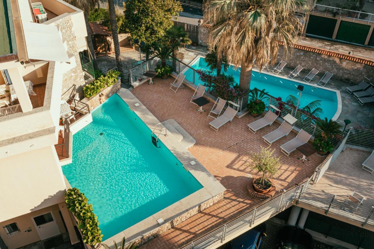 Hotel Residence La Palma Финале Лигуре Экстерьер фото