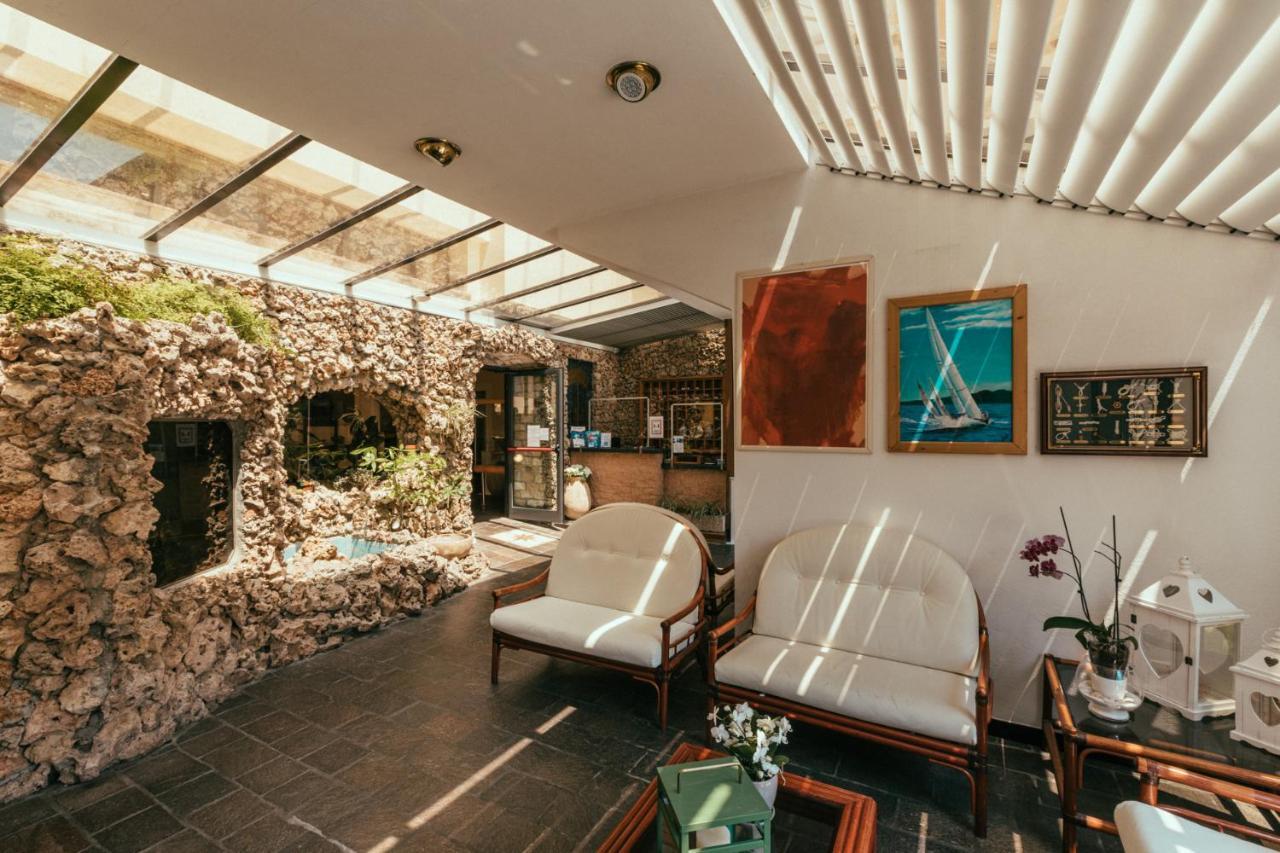 Hotel Residence La Palma Финале Лигуре Экстерьер фото