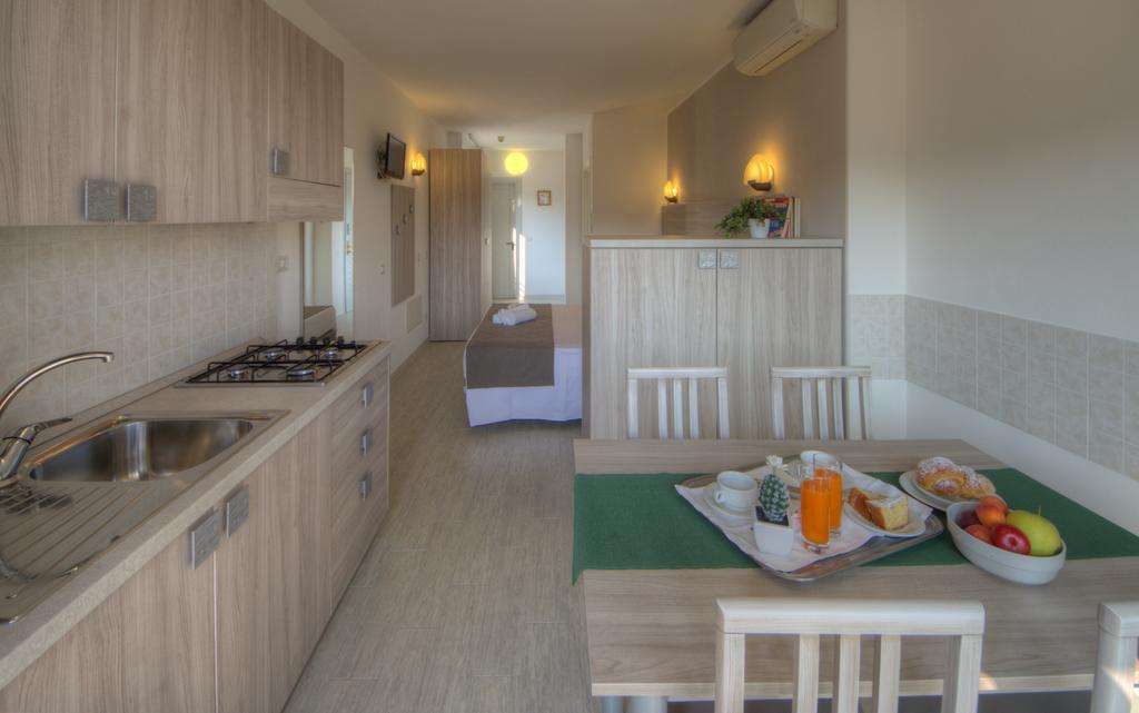 Hotel Residence La Palma Финале Лигуре Экстерьер фото